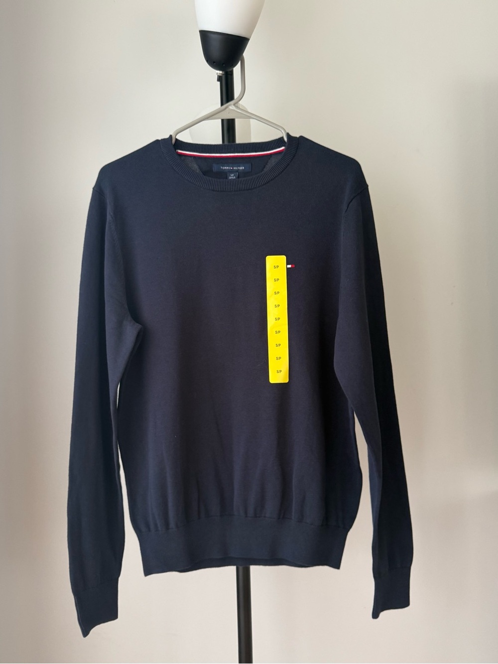 Tommy Hilfiger Navy Crewneck Sweater with Subtle Logo S
